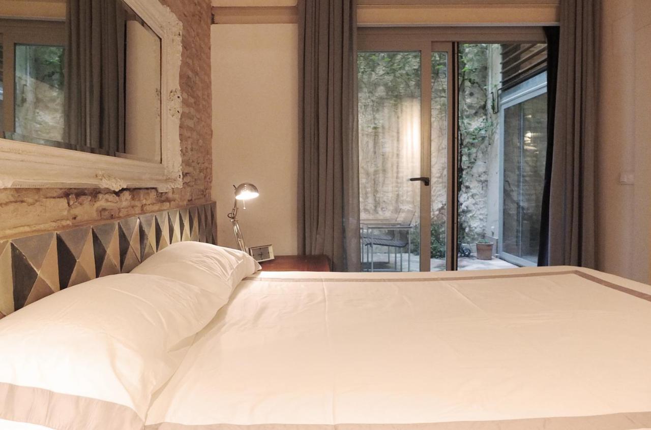 Architecture & Design Home In Triana Севилья Экстерьер фото