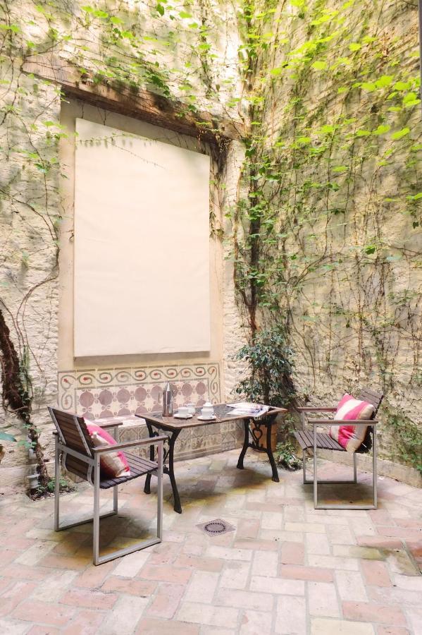Architecture & Design Home In Triana Севилья Экстерьер фото